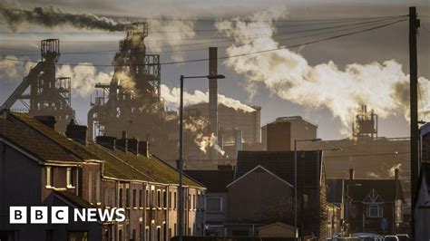 Tata Steel: Port Talbot steelworks gets £500m by UK government - BBC News