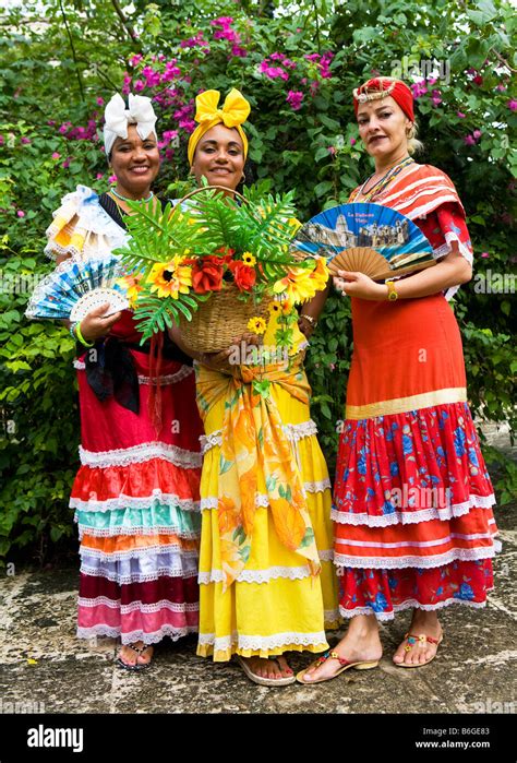 Cuban Ladies in Traditional Dress Plaza de Armas Old Havana havana ...