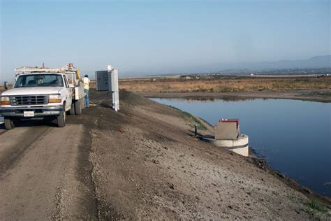 Stormwater Detention Ponds - Romtec Utilities