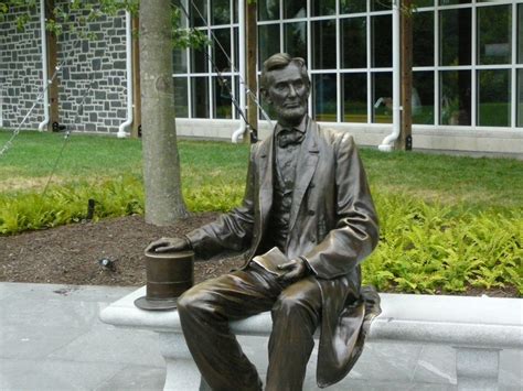 Statue of Abraham Lincoln, Gettysburg National Military Park ...