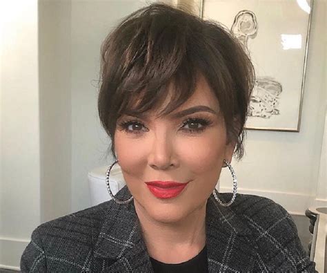 Kris Jenner Biography - Facts, Childhood, Family Life & Achievements