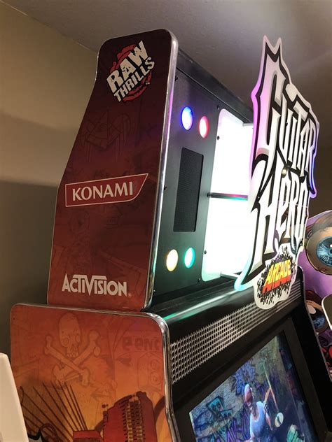 FS Game: - Guitar Hero Arcade Cabinet restored $2,000 | Museum of the ...