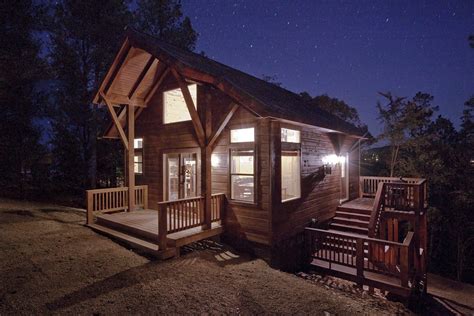 » Sunrise Vista Cabin in Broken Bow, OK – Studio Sleeps 2+