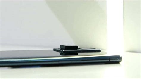 Oppo Shows Off New Smartphone Camera Tech [Video]