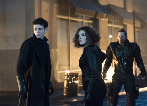 Gotham Season 5 Episode 11 Photos: "They Did What?" Preview and Plot