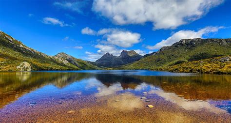 7 Reasons Why You Should Visit Tasmania Now