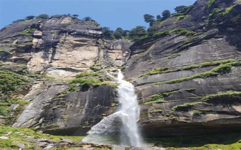 Jogini Waterfall Manali, Timings, Information & Trek