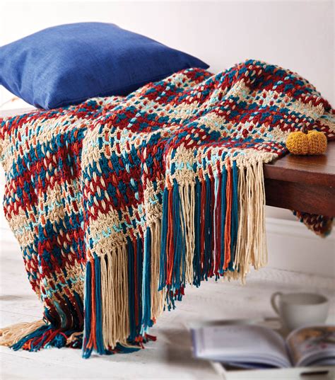 How To Make A Woven Plaid Crochet Blanket | JOANN