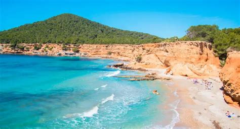 Exploring the Beauty of Ibiza on Foot: Best Hiking Trails - Repeat Ibiza