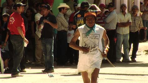 Tarahumara Runner – Sterling Noren