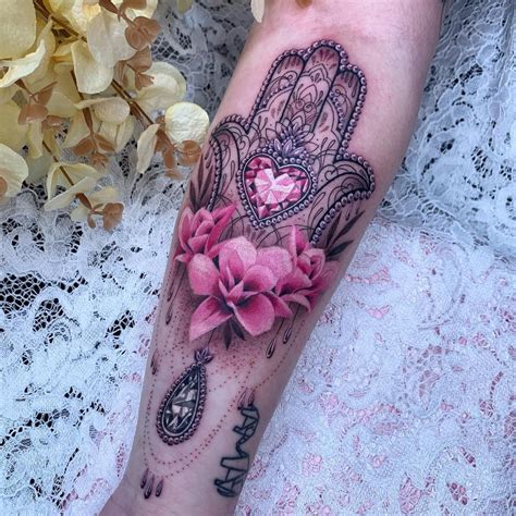 Hamsa Tattoos: – All Things Tattoo