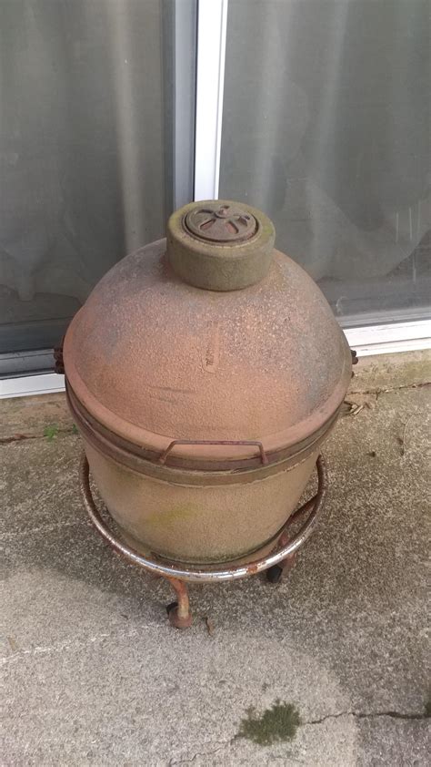 Anyone have an idea on the brand? : r/BBQ_Equipment