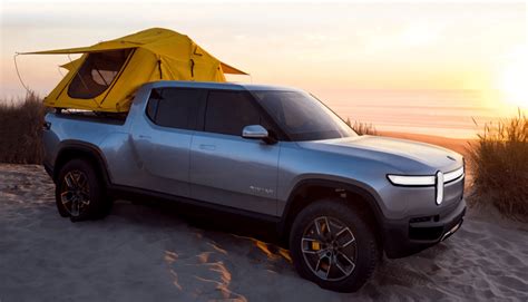 The Coolest 2021 Rivian R1T Features You Need to Know About