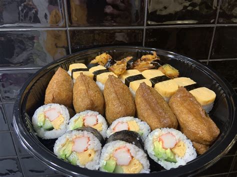 Sushi Platter – 4 Flavours – (Around 25pcs) – Japanese Hot Food + Sushi