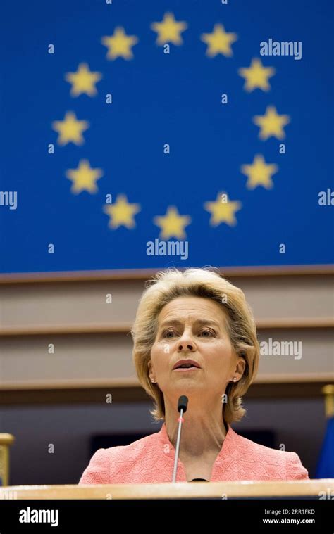 Leyen spech hi-res stock photography and images - Alamy