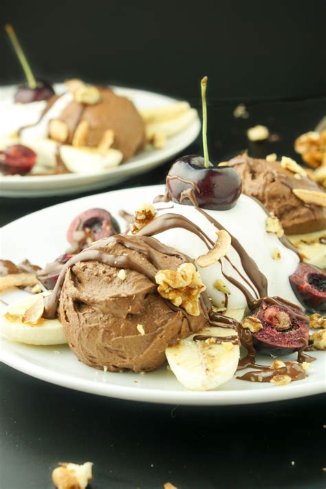 Vegan Chocolate Banana Split