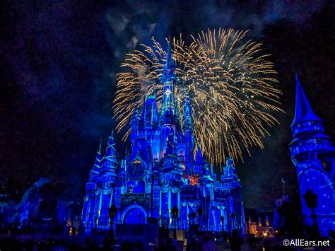 2 Ways the Happily Ever After Fireworks Show Has CHANGED in Disney ...