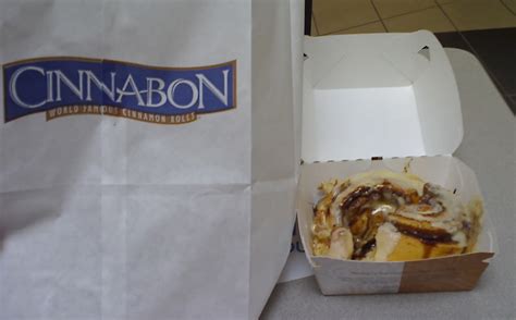 Cinnabon | Cinnabon, Valley River Center Food Court, Eugene,… | Flickr