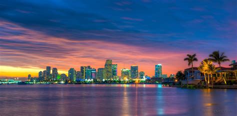 Miami Skyline Sunset | Miami skyline, Skyline, Sunrise