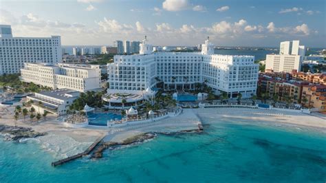 Hotel Riu Palace Las Americas - All Inclusive - Adults Only | Classic ...