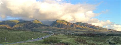 Hiking in America: West Maui Mountains, Hawai'i - The Seeker, Magi Nams