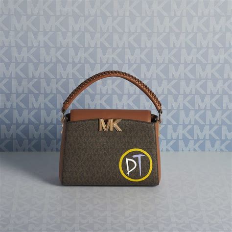 ‘MK My Way’ by Michael Kors gives your purchases a personalised touch