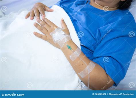 Patient Modern Recovery Room in Hospital Stock Photo - Image of machine ...