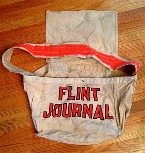 Flint Expatriates: Flint Artifacts: Flint Journal Paper Carrier's Bag