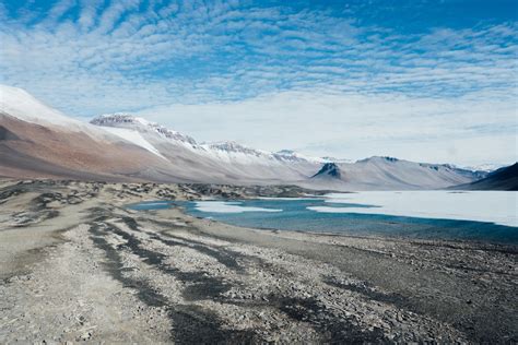 The Melting Of Antarctica's Dry Valleys — Methods