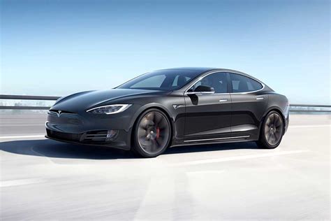 2020 Tesla Model S Review - Autotrader