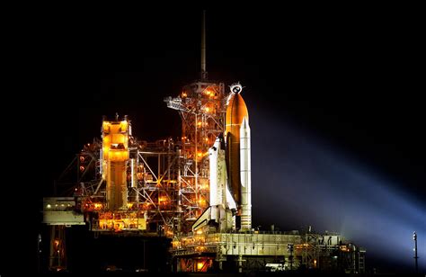 Discovery lifts off from Launch Pad 39A at NASA's Kennedy Space Ce ...