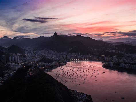 Rio de Janeiro - Brasil. Christo with a view from sugarloaf // | Rio de janeiro, Rio, Rio de ...