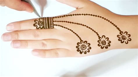 Most beautiful and easy mehndi designs for front hands - Simple Henna ...