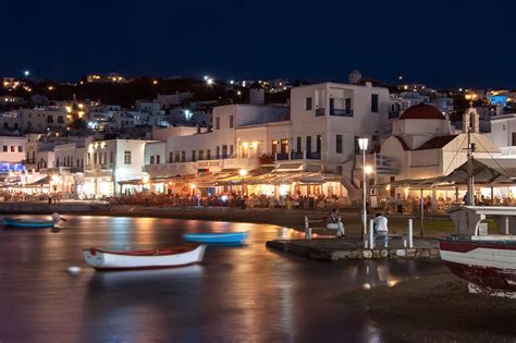 10 Best Nightlife in Skiathos - Where to Go at Night in Skiathos - Go Guides