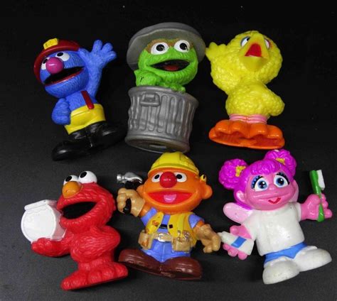 lot of 6 Hasbro Playskool Sesame Street Figures ( by random ) #A23 #Hasbro | Sesame street ...