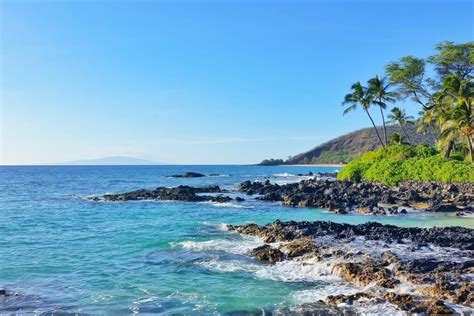 Makena Cove beach aka path to hidden Secret Cove in Maui (Paako Cove)🌴 ...