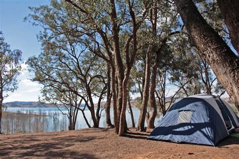 Lake Eildon campsite - Extraordinary Places