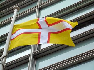 Dorset flag flying outside Eland House | Dorset flag flying … | Flickr