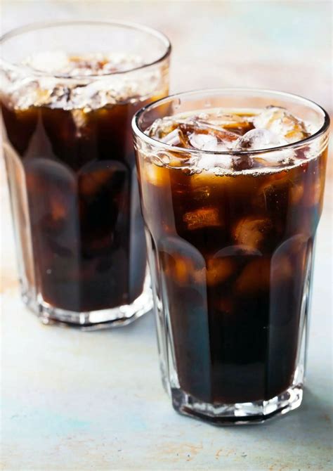 What Are Carbonated Drinks How Do Make Them | Stethostalk