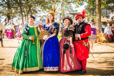 Texas Renaissance Festival – Opening Weekend: Octoberfest – FREE for ...