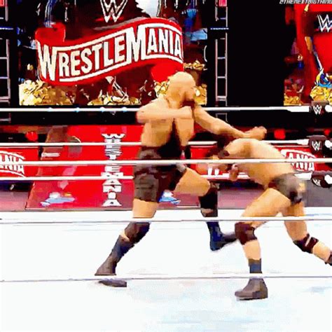 Drew Mc Intyre Claymore Kick GIF - DrewMcIntyre ClaymoreKick BigShow ...