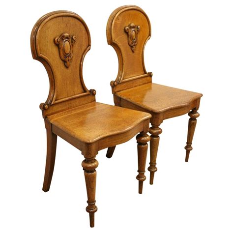 Pair of Victorian Oak Hall Chairs - Georgian Antiques