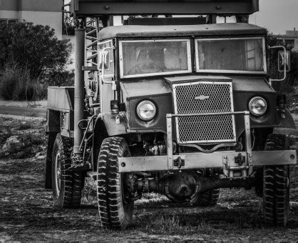 Images Gratuites : noir et blanc, voiture, cru, Rétro, désert, jeep, transport, un camion ...