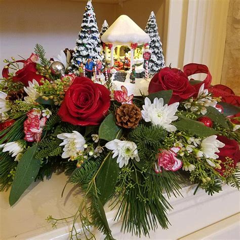 Thomas Kinkade Christmas centerpiece for 2016 | Dalton Flowers | Flower ...