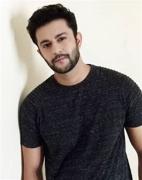 Varun Sharma (actor) Age, Girlfriend, Wife, Family, Biography & More » StarsUnfolded