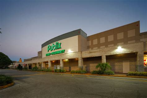 Retail Space for Lease in Orlando, FL | MetroWest Village | PECO