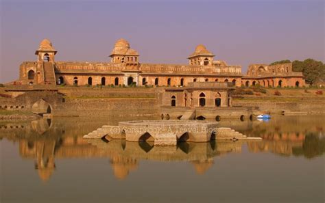 Heritage- Mandu, A Celebrartion in Stone | Scrapbook -A Travel Blog