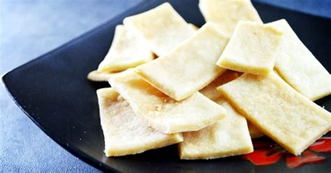 Make Your Own Crackers - Gluten Free Brown Rice Crackers