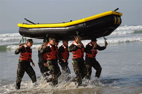 Free Images : work, sea, boat, military, vehicle, training, exercise, together, seal, fitness ...