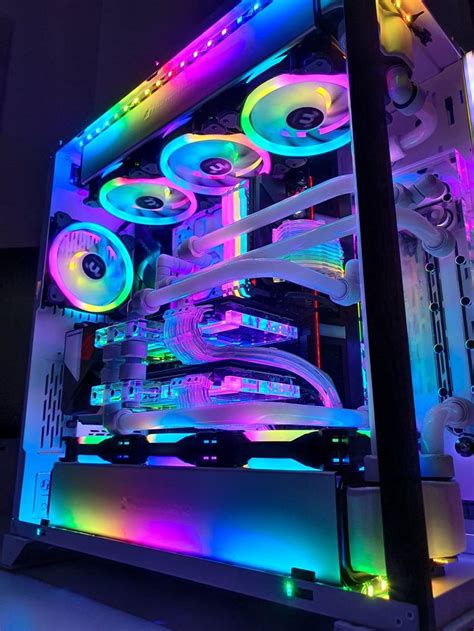 Ultimate $$$ RGB Gaming PC Build Setup Lian Li Dynamic with Intel Core ...